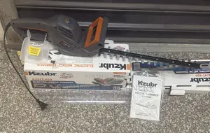 Electric Hedge Trimmer