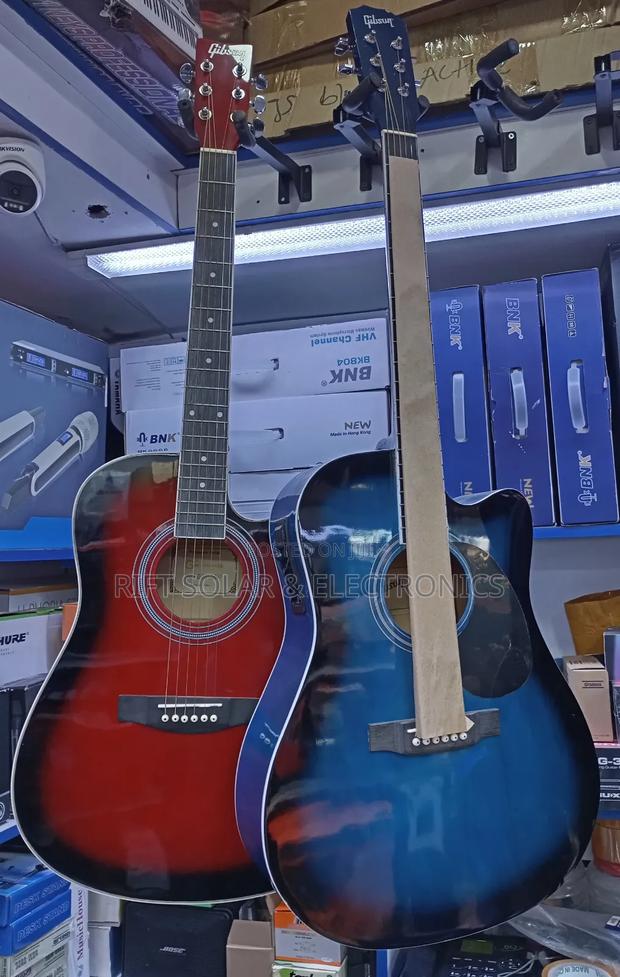 Size 41" Gibson Semi Acoustic Box Guitar - main view