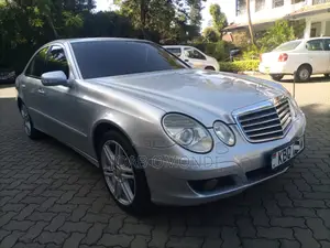 Mercedes-Benz E250 2008 Silver