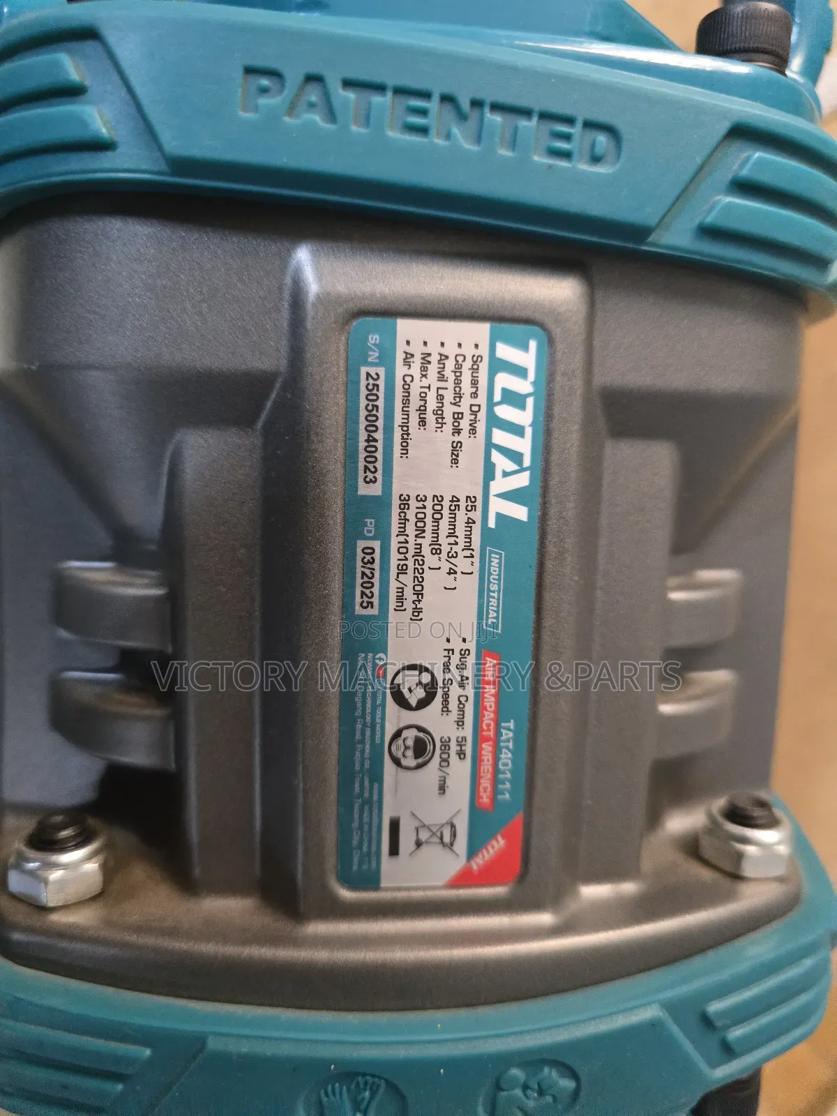 Total "1" Impact Wrench Machine