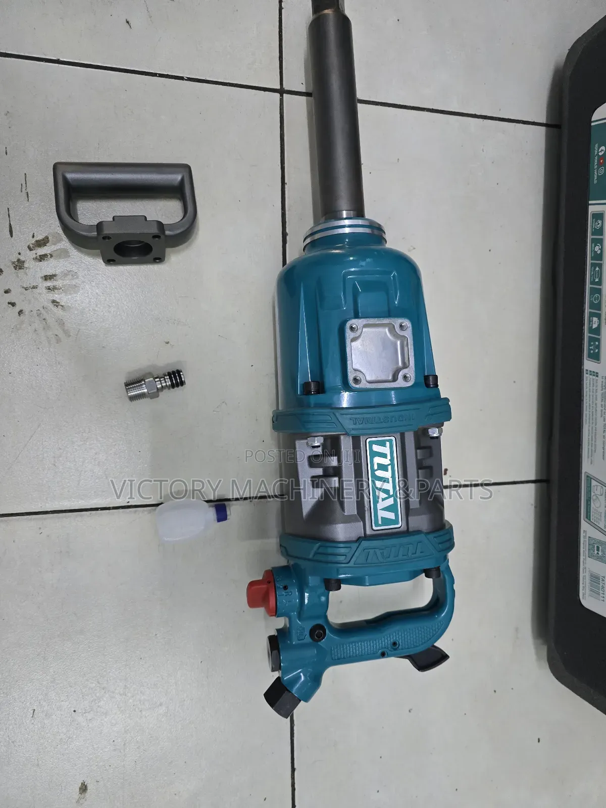 Total "1" Impact Wrench Machine