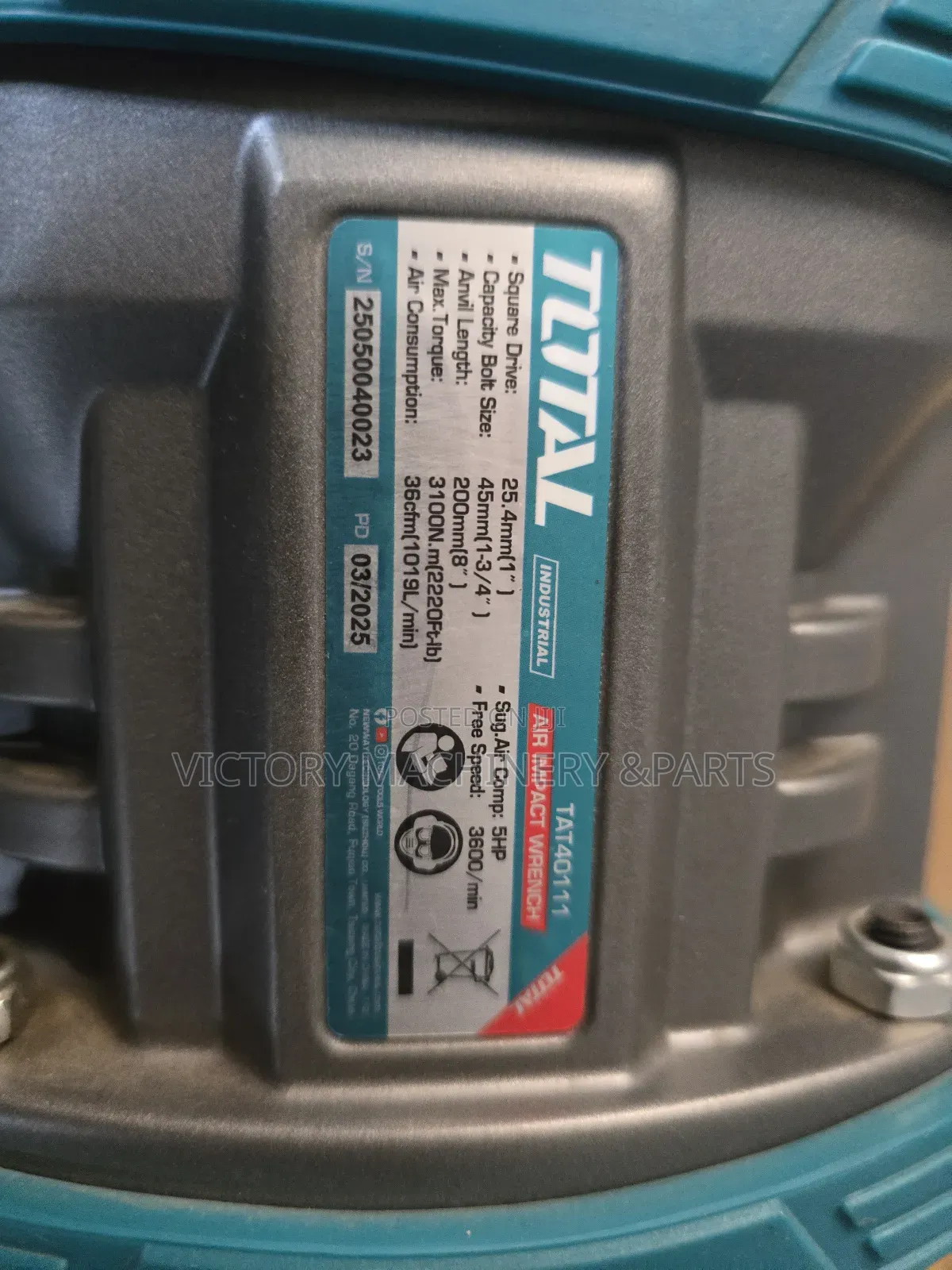 Total "1" Impact Wrench Machine