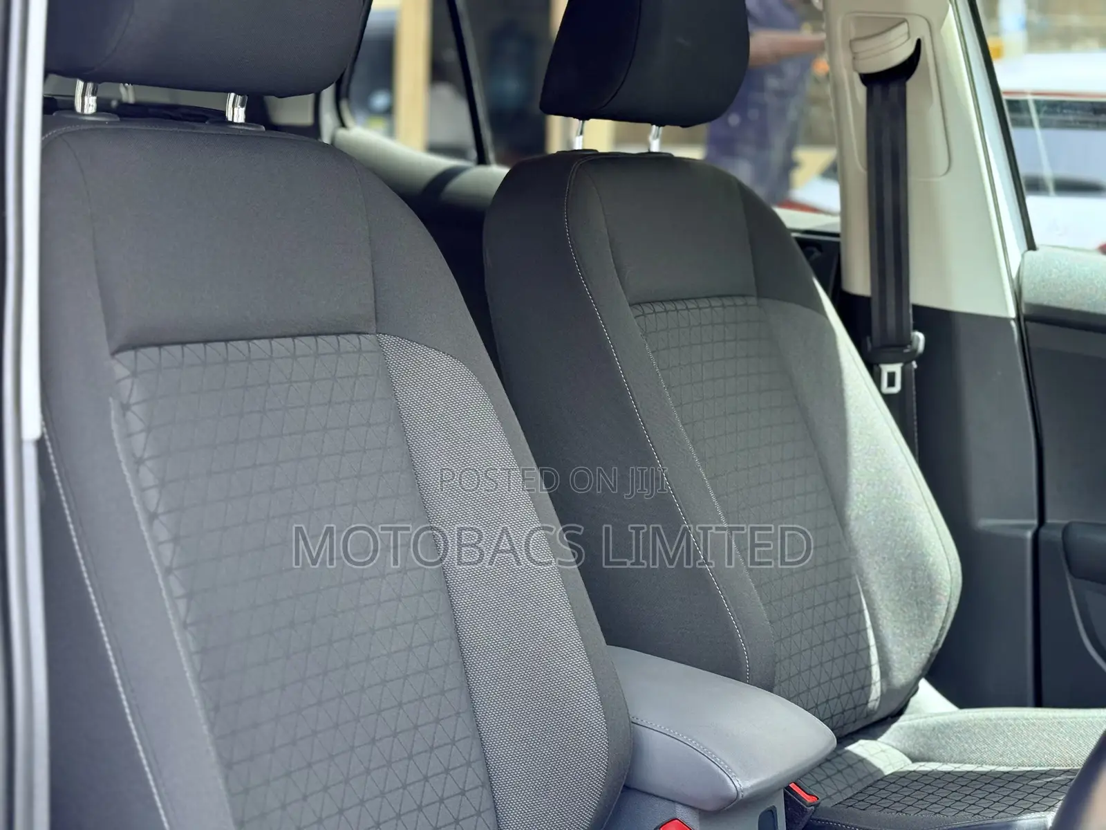 Volkswagen T-Cross 2020 White