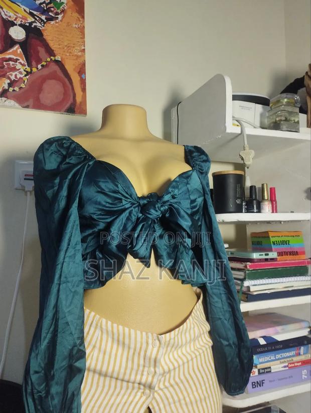 All Tops Dress Is - thumbnail 4