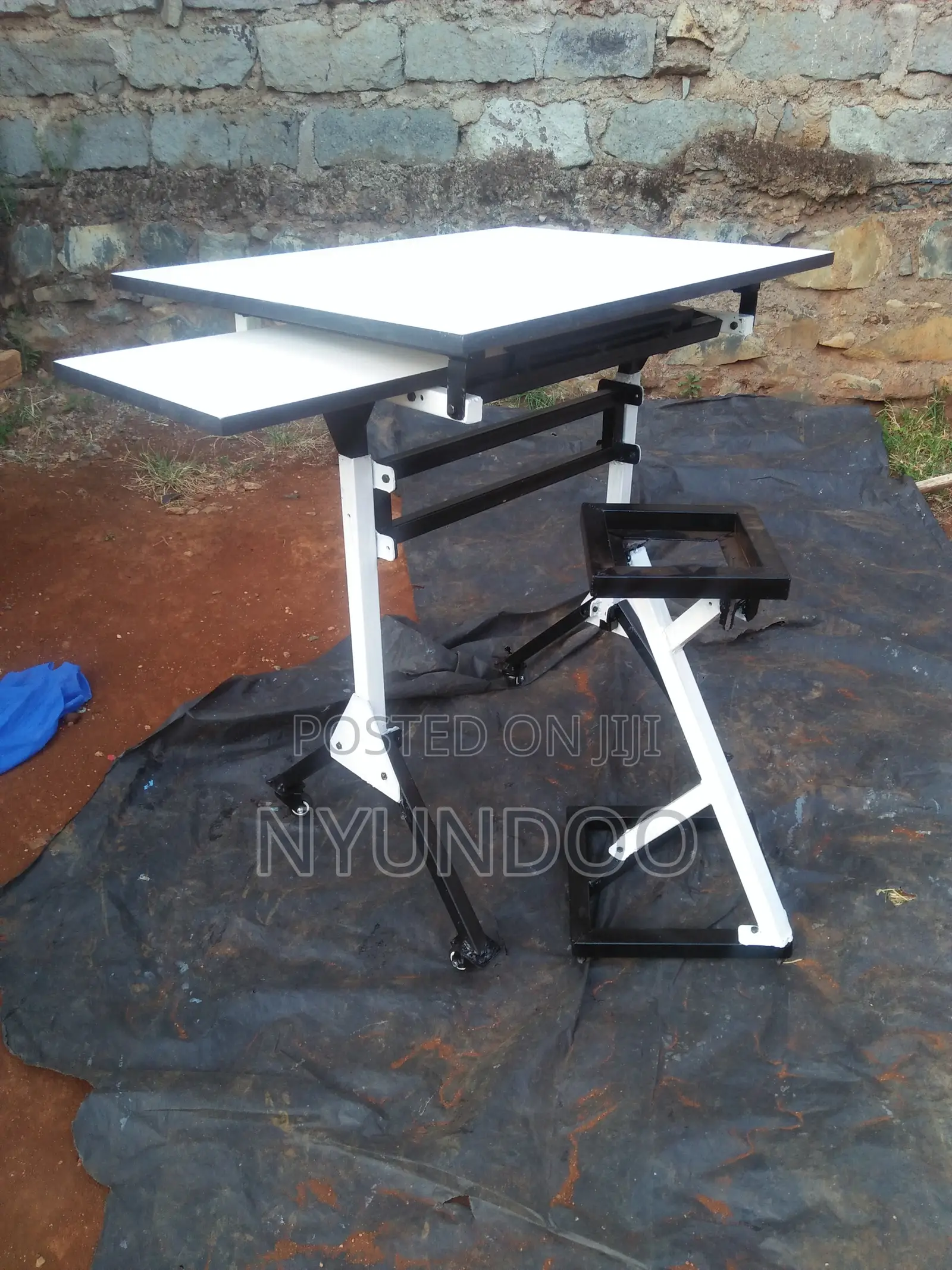 Drafting Table (Nyundoo Professional Drafting Table)