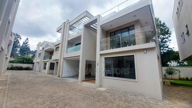 6bdrm Villa in Lavington for sale - thumbnail 21