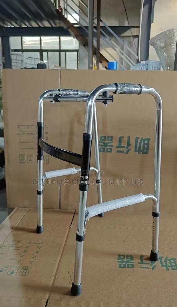 Walking Frame Without Castors / Wheels - main view