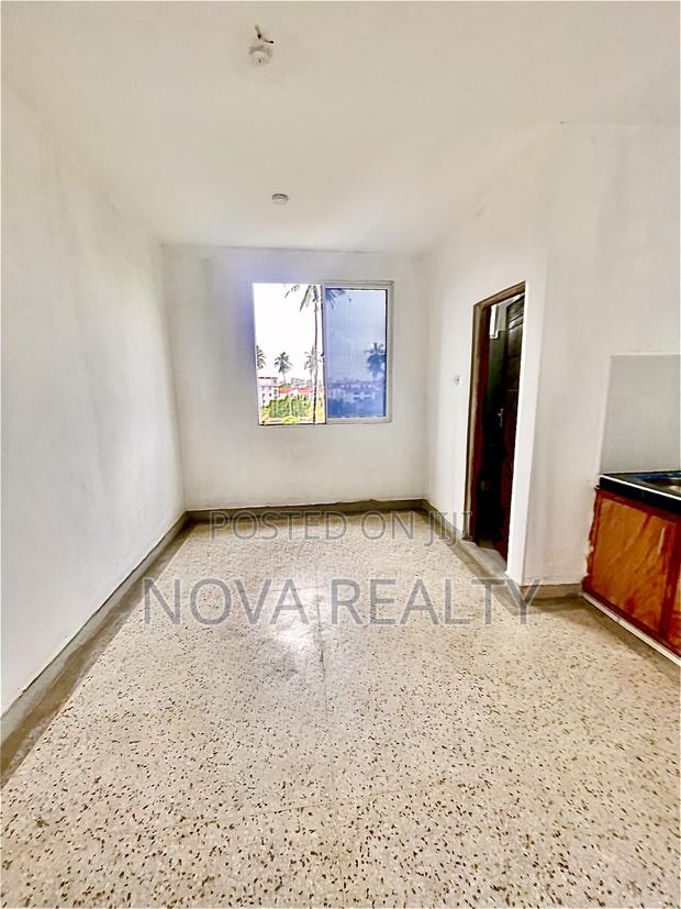 1bdrm Bedsitter in Elki Apartments, Nyali Mkomani for rent - thumbnail 8
