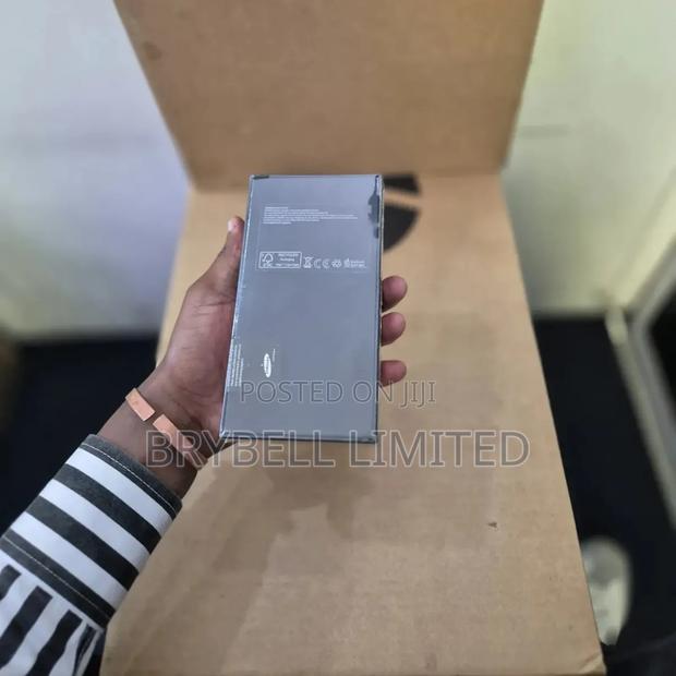 New Samsung Galaxy S23 256 GB Black - thumbnail 6