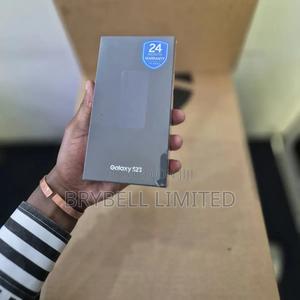 New Samsung Galaxy S23 256 GB Black - thumbnail 2