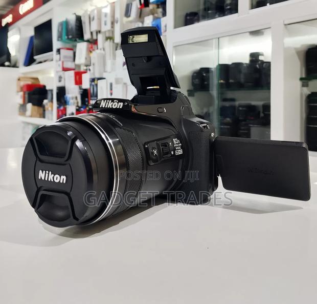Nikon Coolpix P900 Digital Camera( Just Two Months Old)