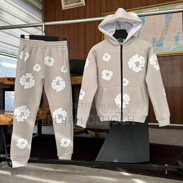 Turkish Kids 2pcs TracksetsHooded - main view