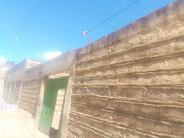 Quick Sale Rental Houses on 1⁄8ac Plot in Maimahiu Town - main view