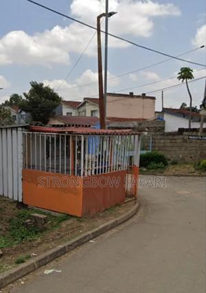 Buruburu Shop to-Let - main view