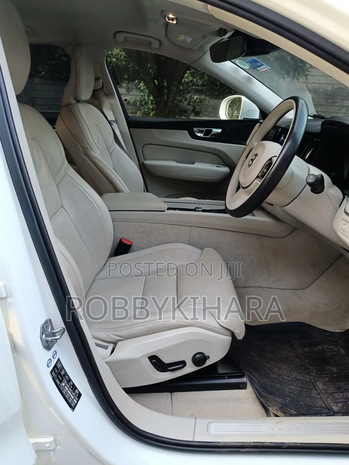 Volvo XC60 T5 Inscription AWD 2018 White
