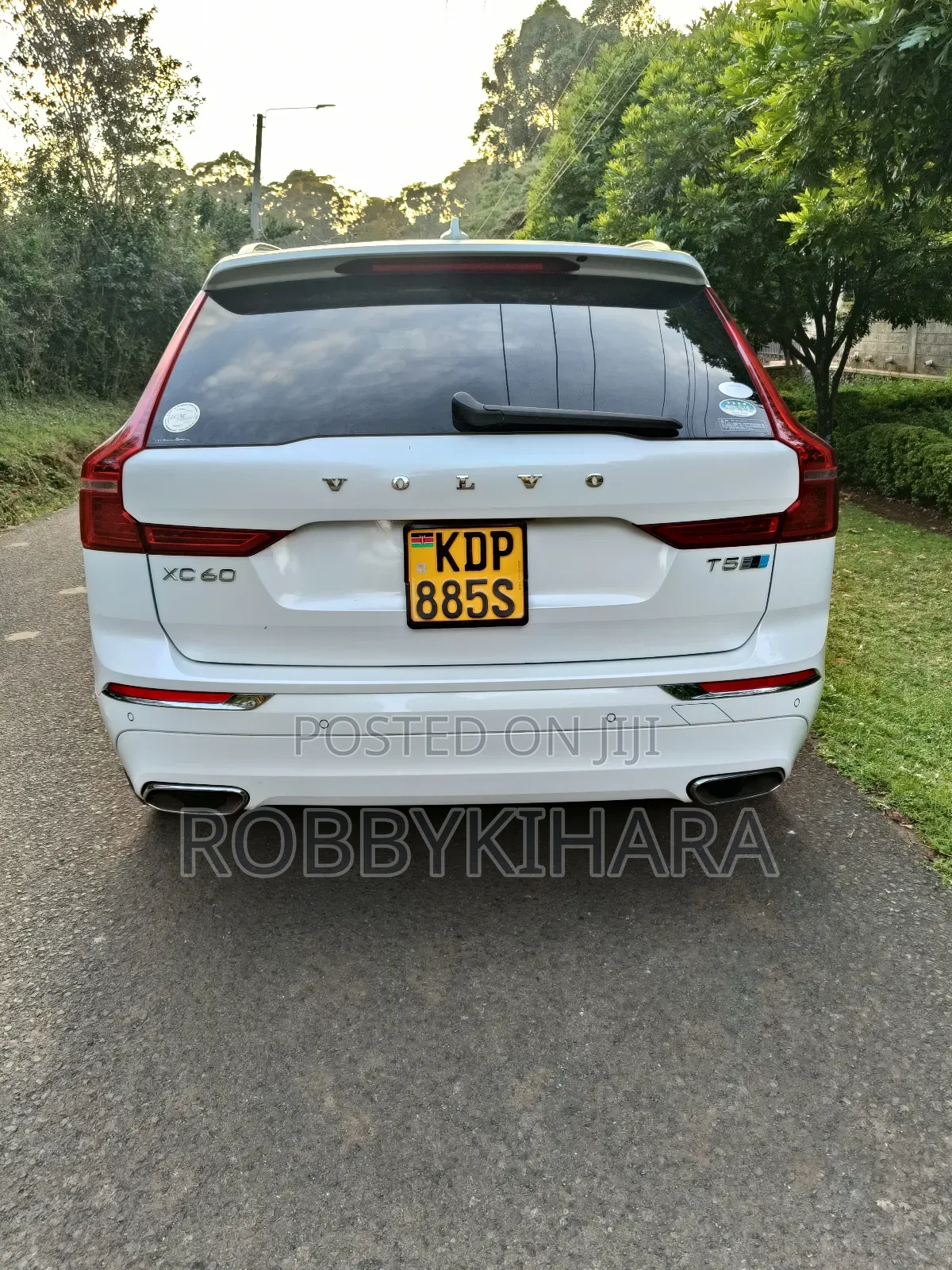 Volvo XC60 T5 Inscription AWD 2018 White