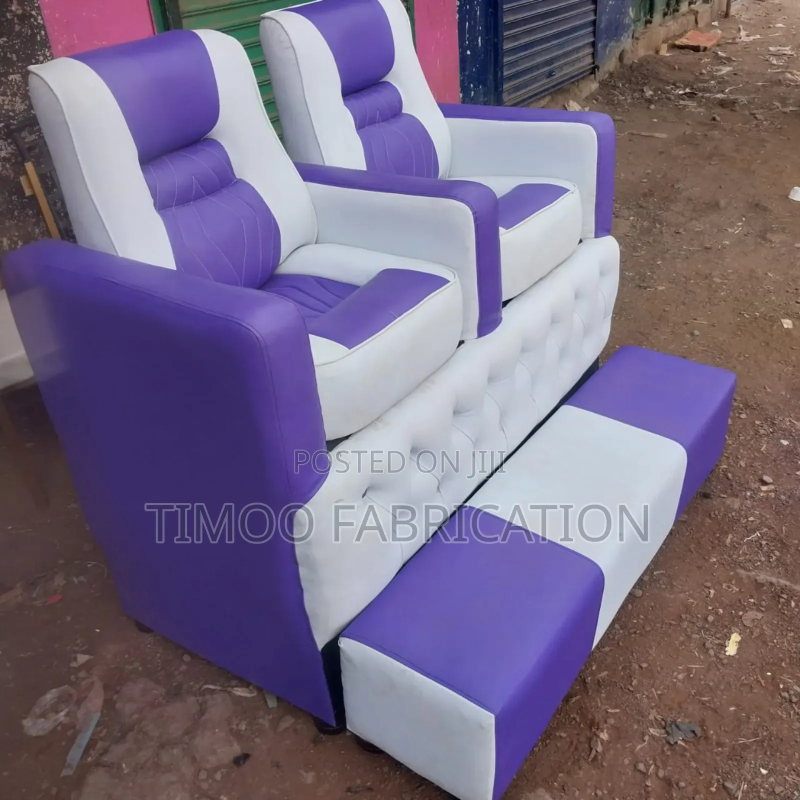 Pedicure ,Purple and White Seat 