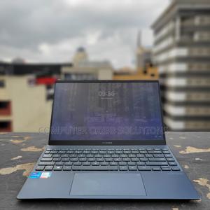 Laptop Asus ZenBook UX301LA 16GB Intel Core I7 SSD 512GB
