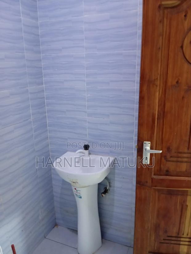 Cozy Studio Airbnb Apartment - thumbnail 7