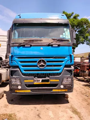 Clean Actros 2646 Double Diff in Good Mechanical Condition