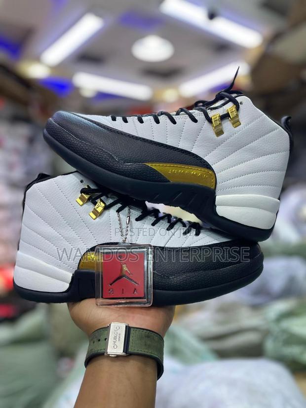 Men’S Premium Jordan 12 High-Cut Basketball Sneakers Sporty Stylish