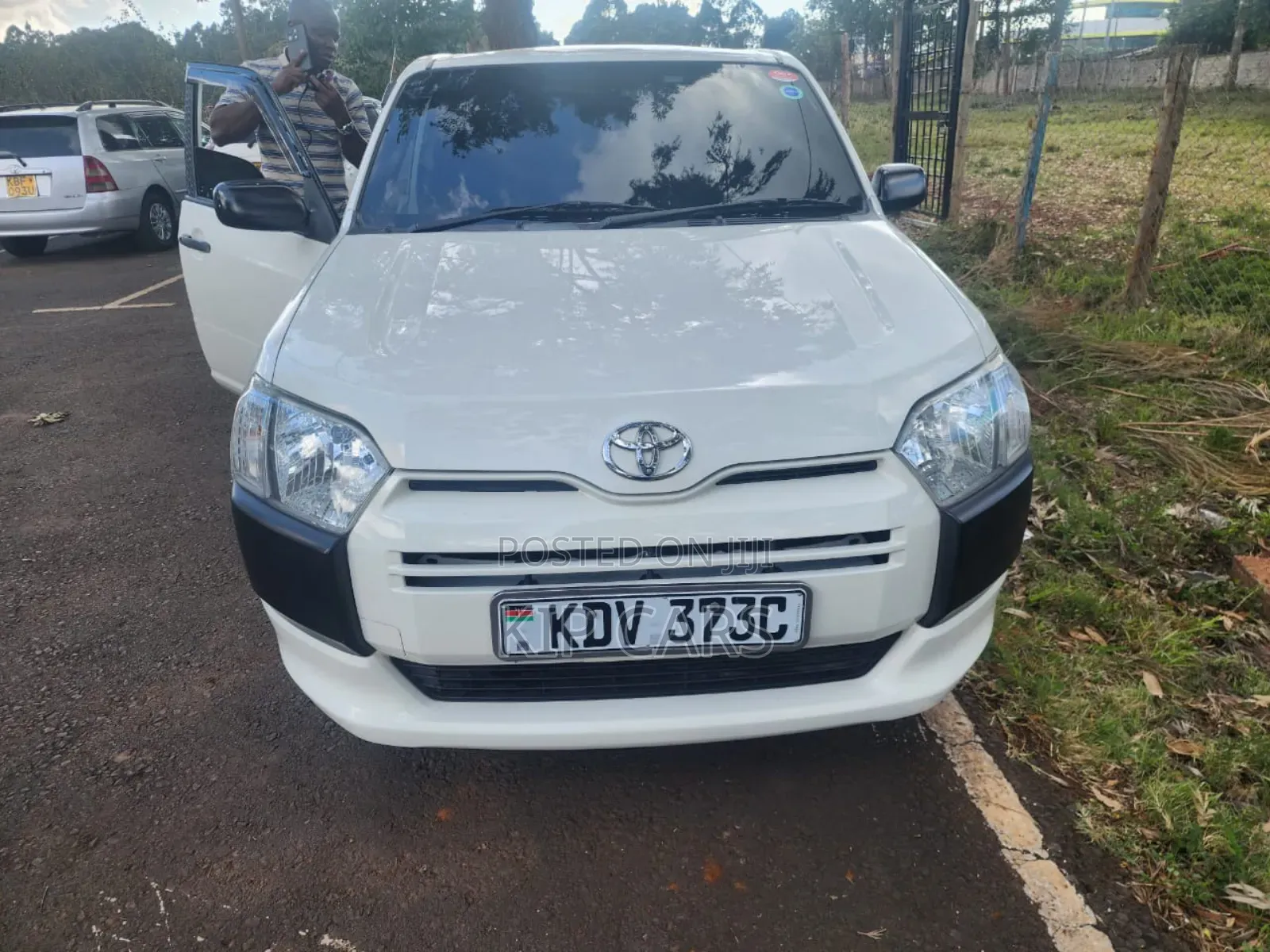 Toyota Probox 1.5 DX 2WD 2020 White