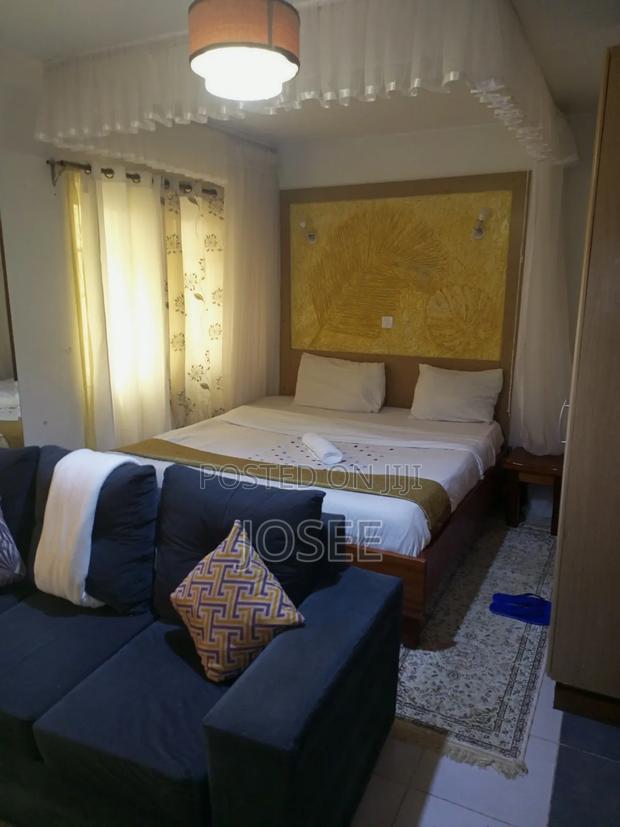 Elite Stays - main view