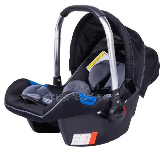 Heavy Padded Baby Carry Cot/Car Seat/Rocker - thumbnail 2