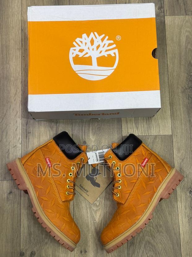 1st Quality Supreme X Timberland!! Size 40-46 - thumbnail 3