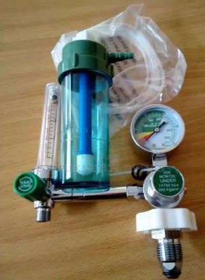 Quality Oxygen Regulator With Flowmeter- Top Flow - thumbnail 2