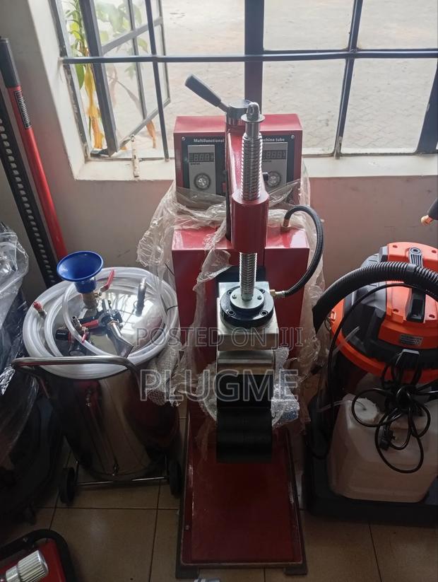 Heavy Duty Commercial Multipurpose Tyre Vulcanizing Machine - main view