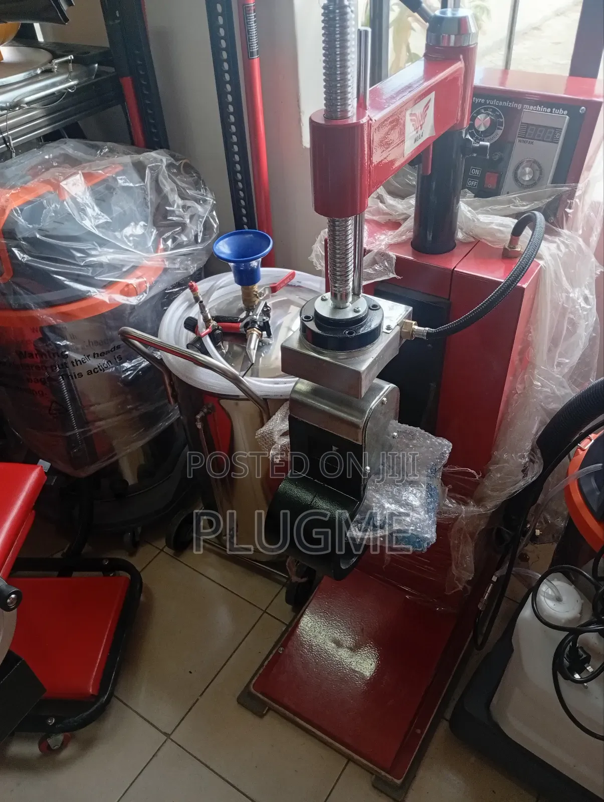 Heavy Duty Commercial Multipurpose Tyre Vulcanizing Machine