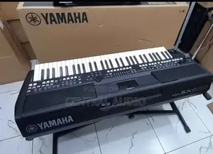 PSR Sx 600 Yamaha Keyboard