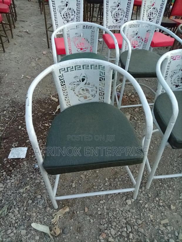 Cushioned Hotel and Bar Chairs - thumbnail 2