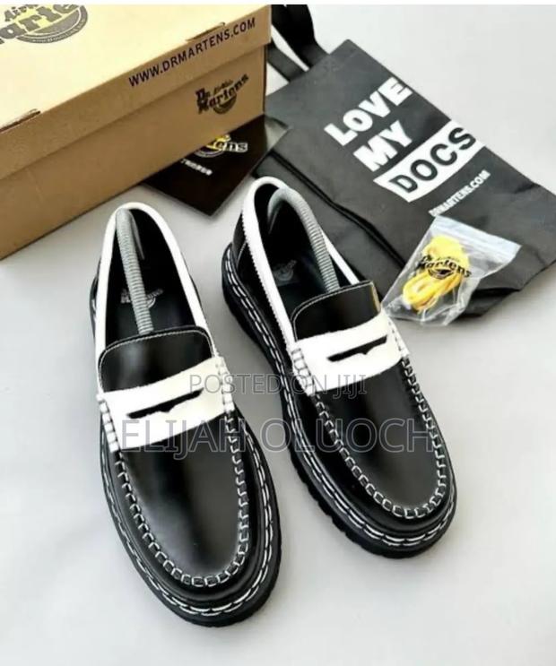 Dr. Marten Penton Quad Loaf White Black - thumbnail 3