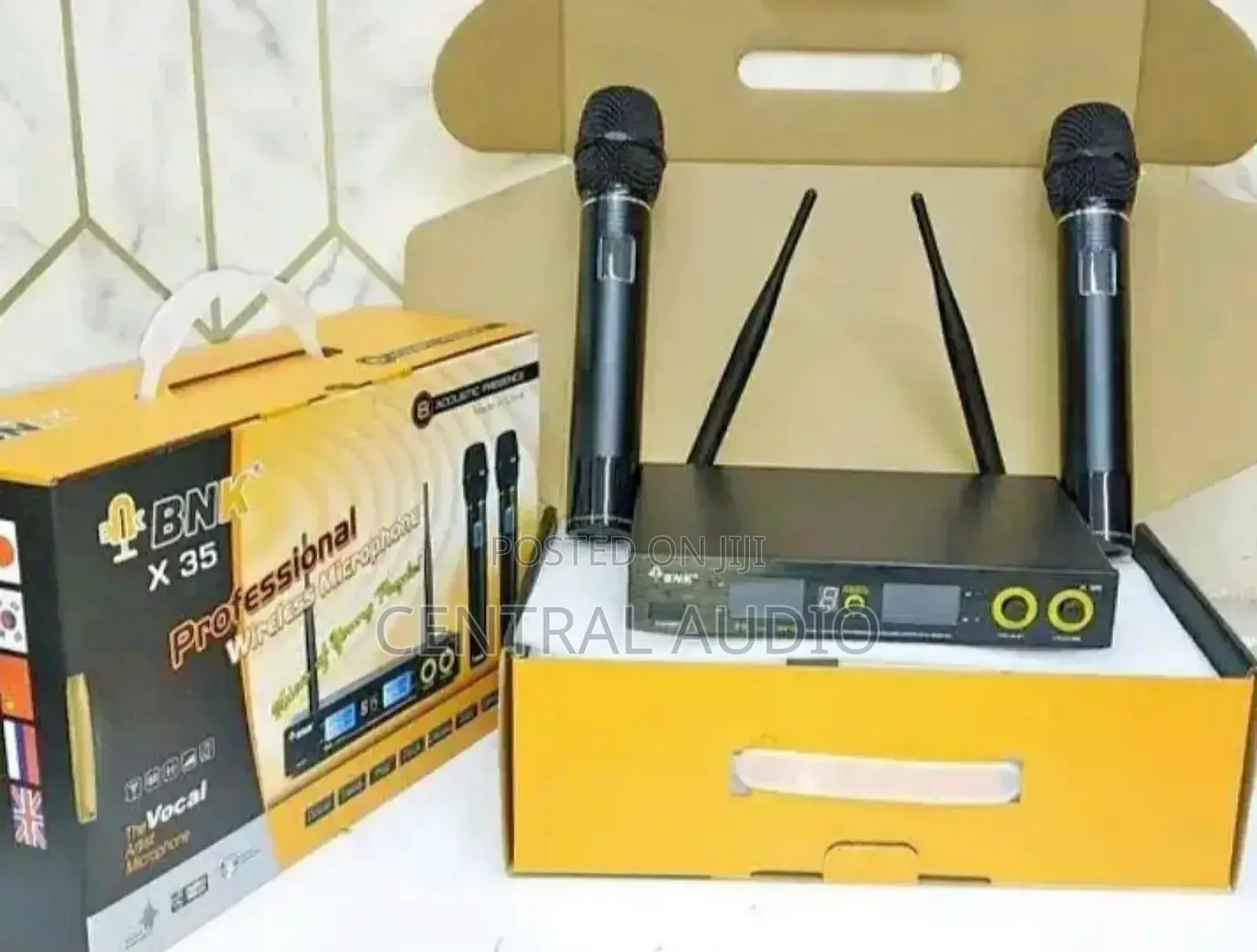 BNK X35 Wireless Microphone