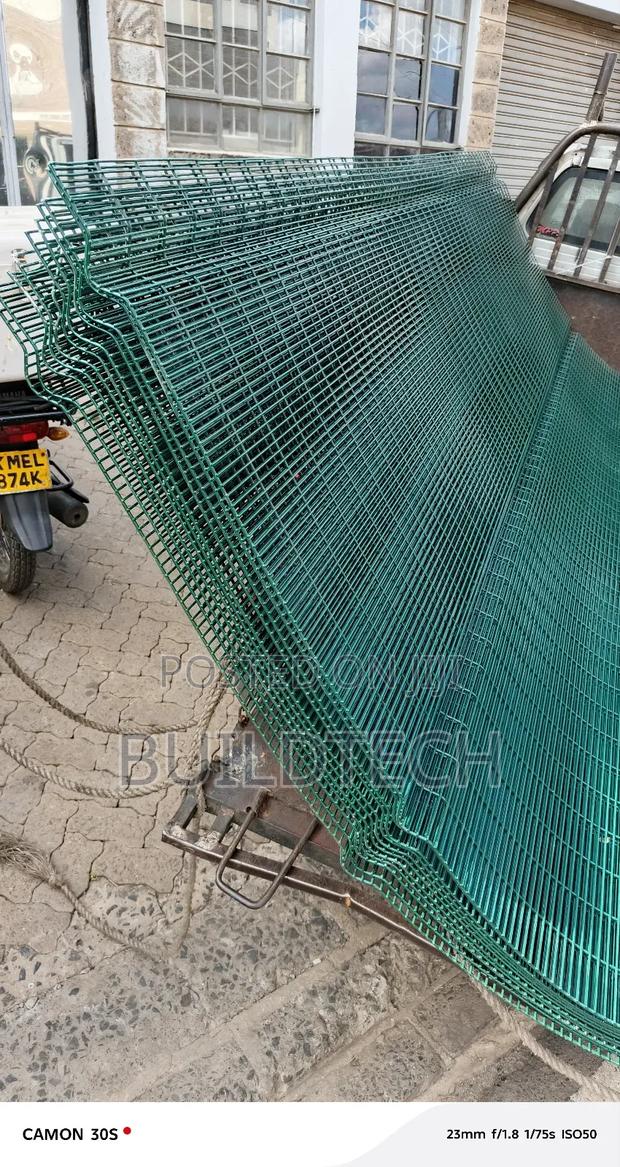 Proffessional Anti- Climb Fence - thumbnail 3
