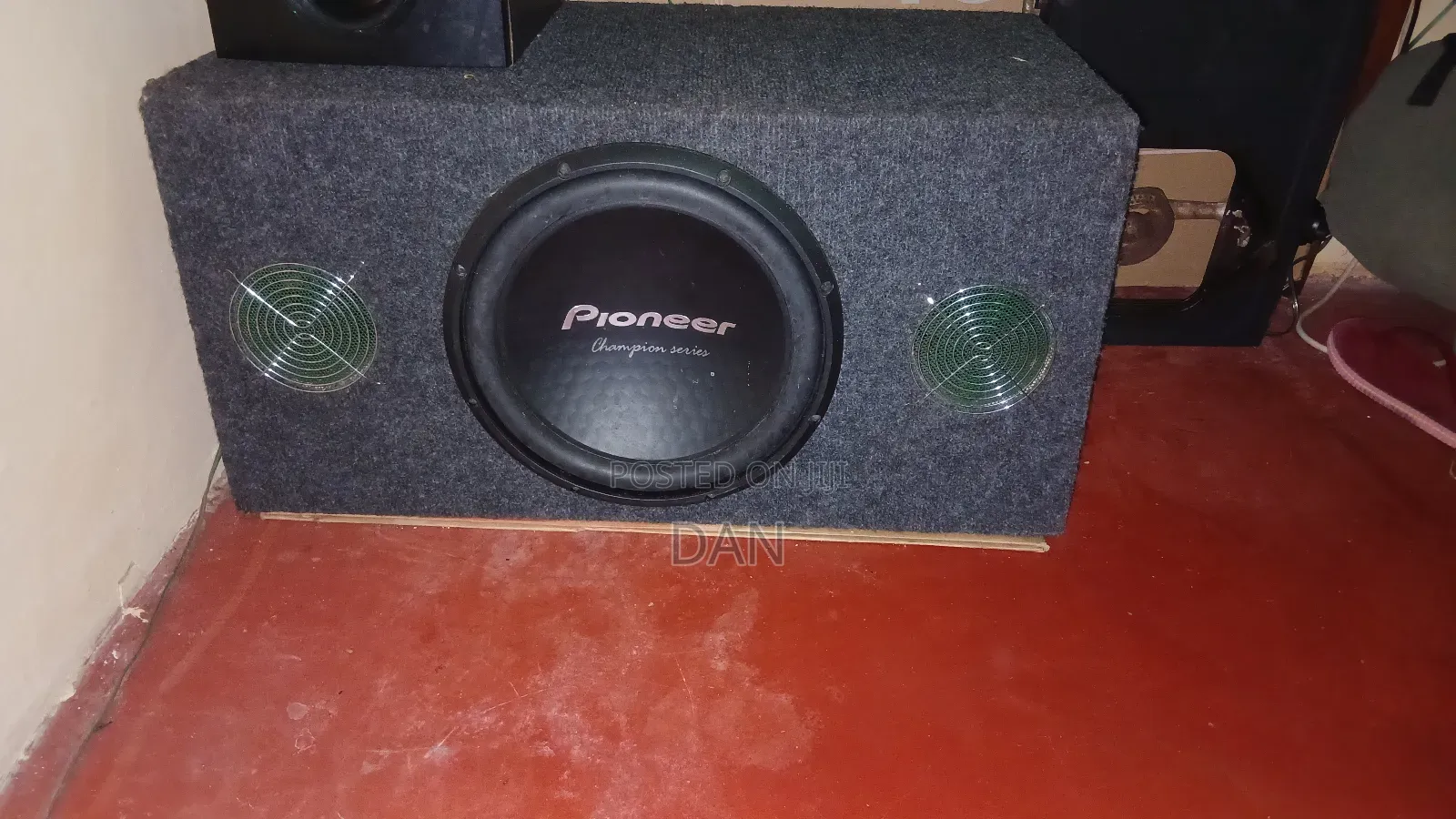 Pioneer Bass Speaker