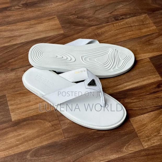 Classy Sandals - thumbnail 3