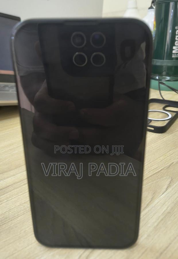 Apple iPhone 15 128 GB Black - thumbnail 4