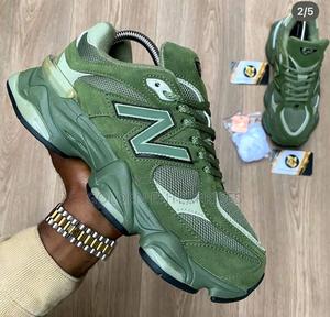 Olive Green New Balance 9060 38-45 - thumbnail 2