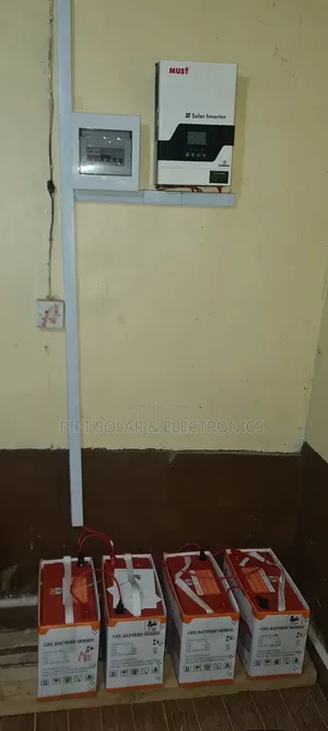 2.2kva Hybrid Inverter -(3)575w Solar Panels - (4)100ah Gel Batteries