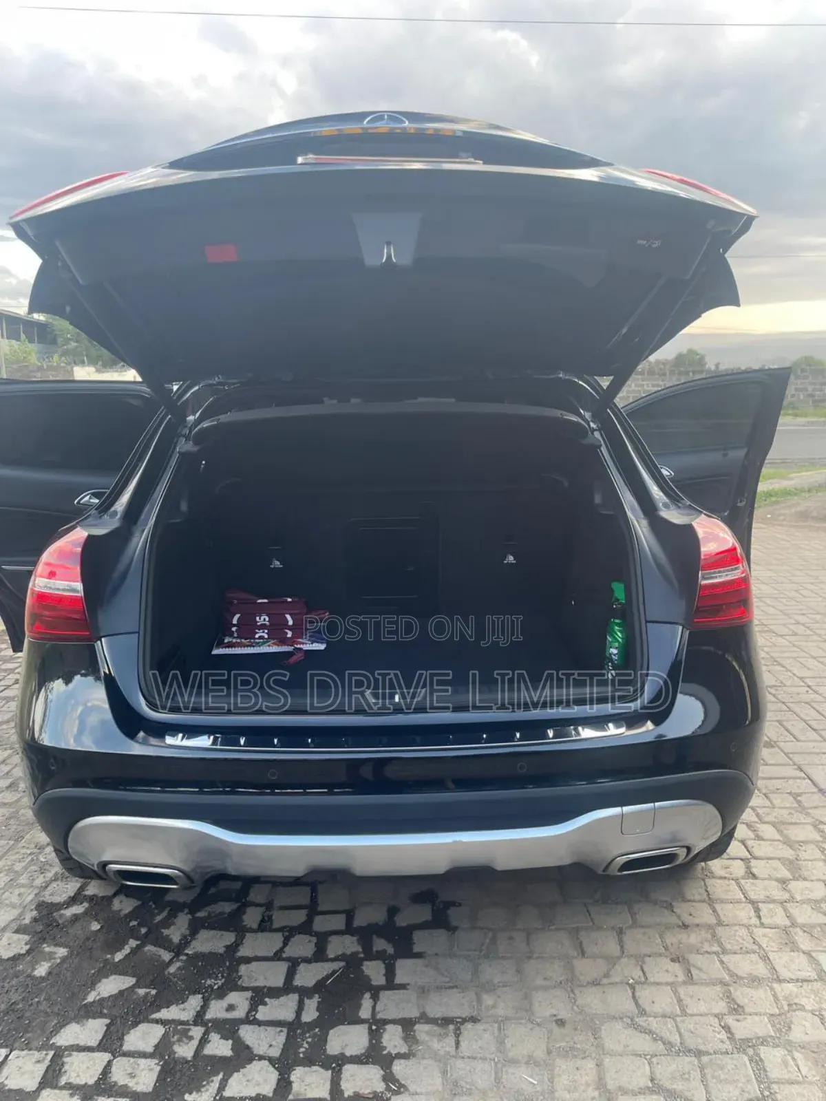 Mercedes-Benz GLA-Class 2018 Black