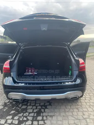 Mercedes-Benz GLA-Class 2018 Black
