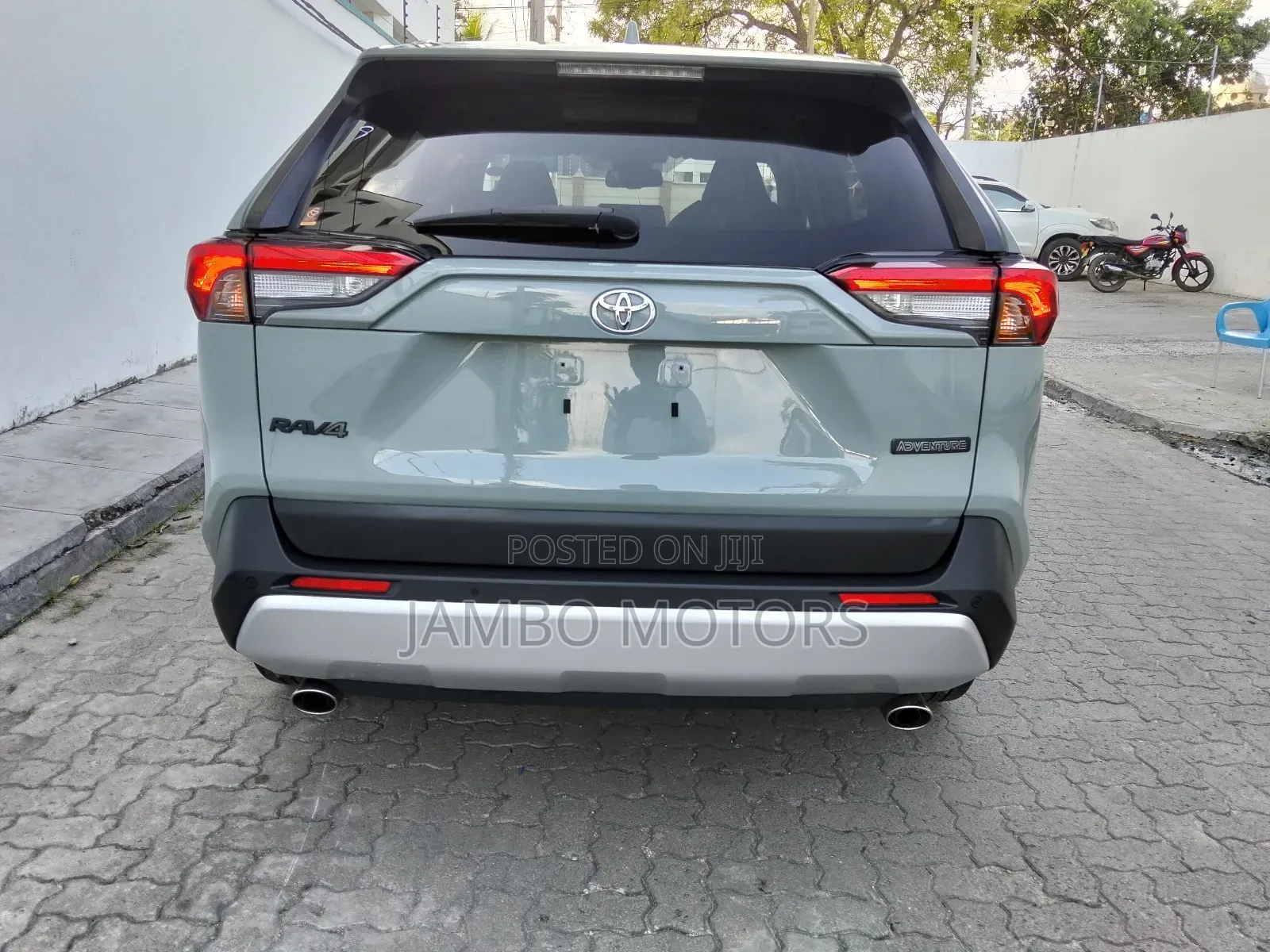 Toyota RAV4 Adventure AWD 2020 Green