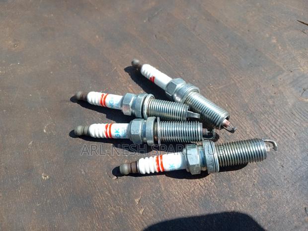 Subaru Legacy Br9 Fb25 Engine Spark Plugs - thumbnail 3