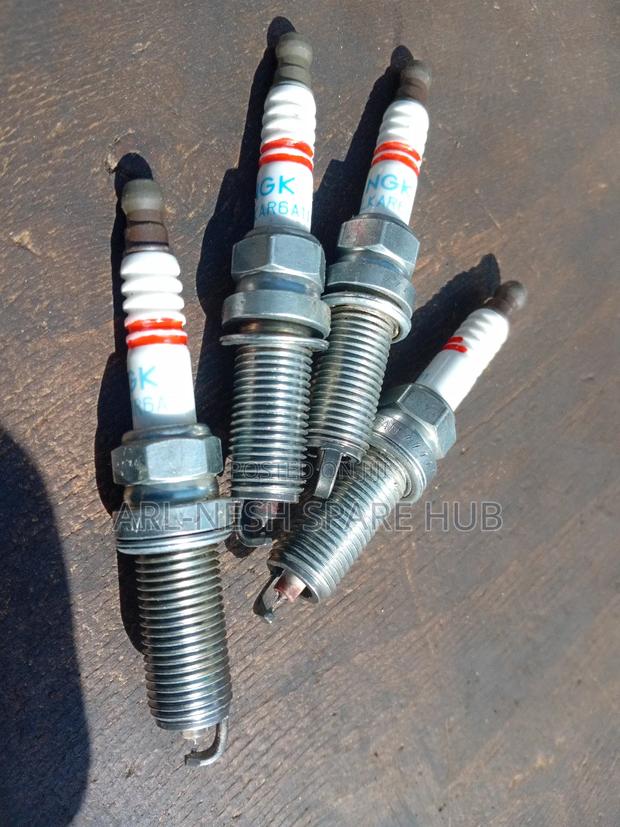 Subaru Legacy Br9 Fb25 Engine Spark Plugs - thumbnail 4