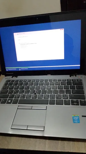 Laptop HP EliteBook 820 G3 8GB Intel Core I5 HDD 500GB
