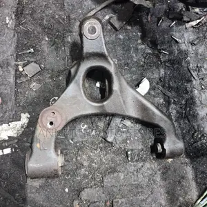 Lower Arm Toyota Dyna