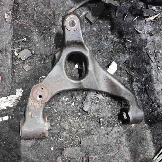 Lower Arm Toyota Dyna